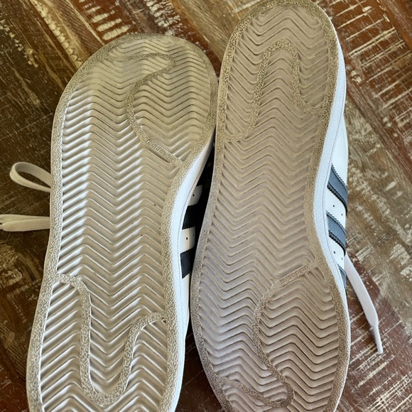COPY - BRAND NEW WHITE ADIDAS - US WOMENS 8 - Picture 8 of 8